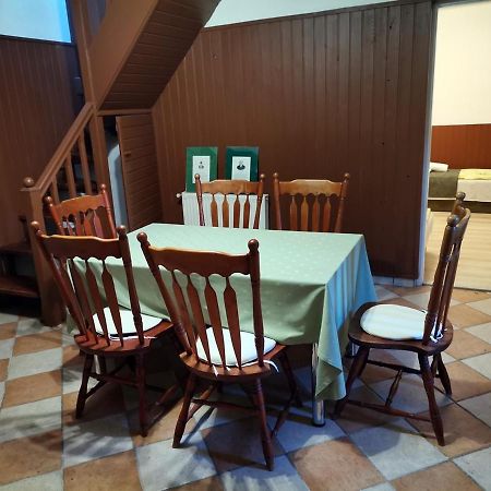 Nagy-Magyarorszag Park Bed and Breakfast Isztimér Εξωτερικό φωτογραφία