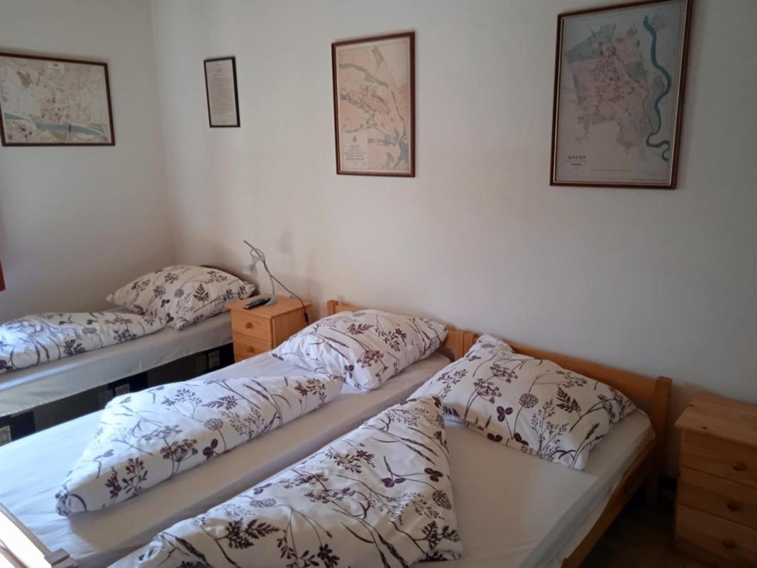 Nagy-Magyarorszag Park Bed and Breakfast Isztimér Εξωτερικό φωτογραφία